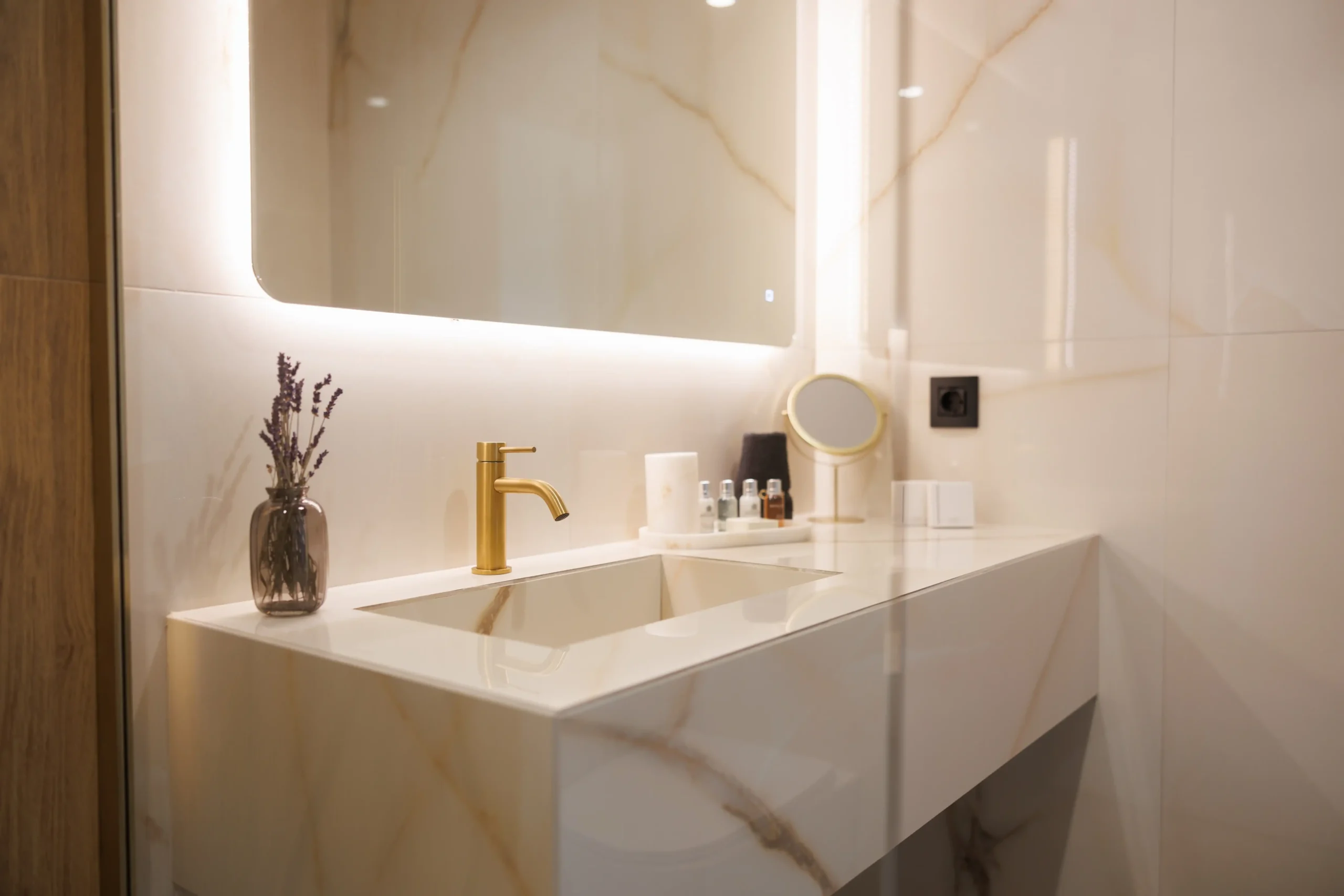 ELYSIAN BOUTIQUE SUITES Standard Double Room με θέα στην πόλη